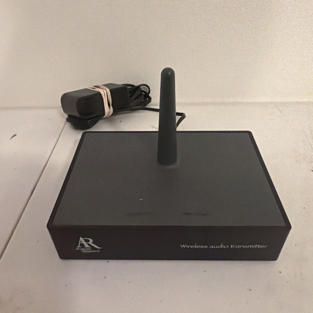 Acoustic Research AW8256900MHz Wireless Audio Transmitter w/ Power & RCA Cable